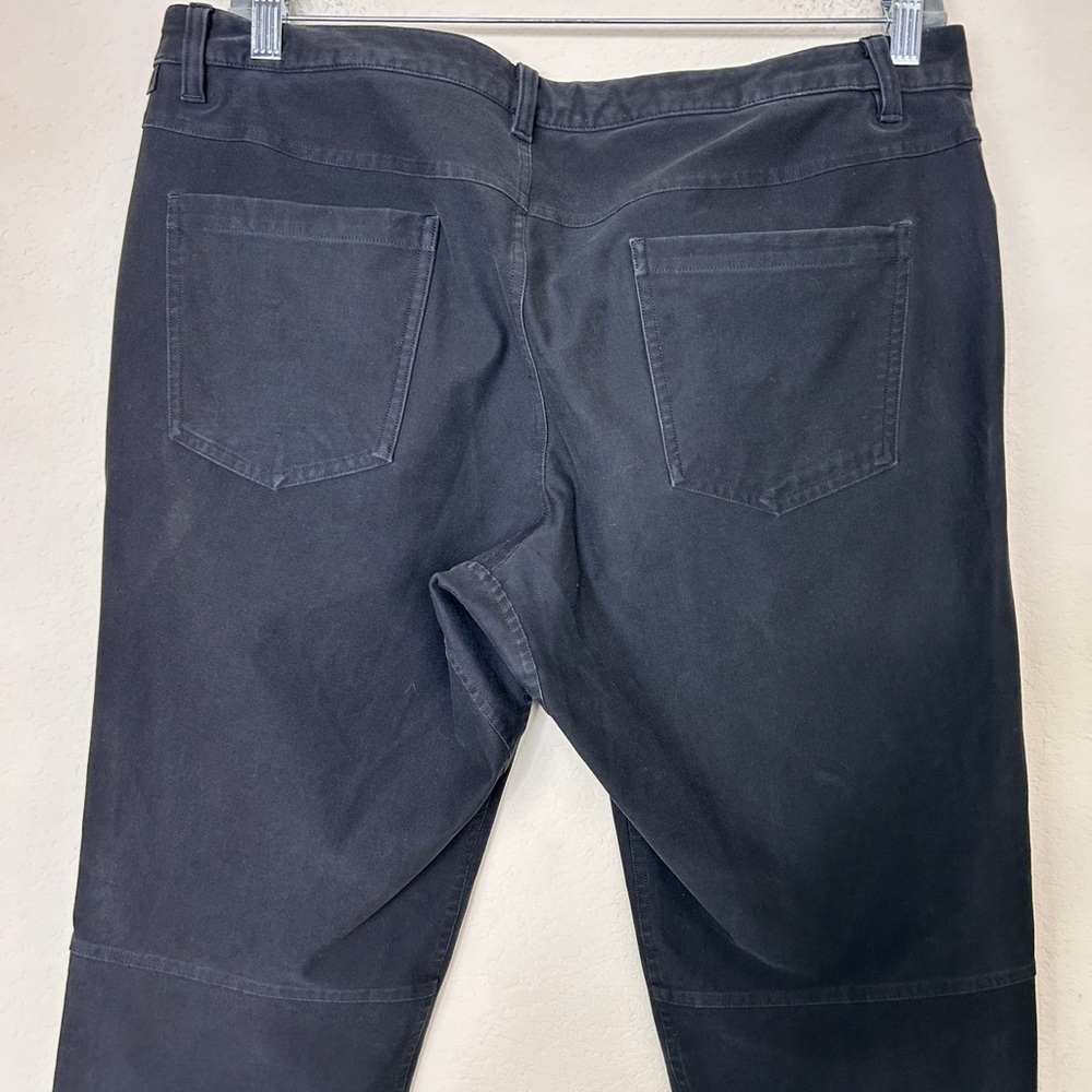 Lululemon Men’s ABC Slim-Fit Pant 36
*Utilitech - Picture 8 of 12